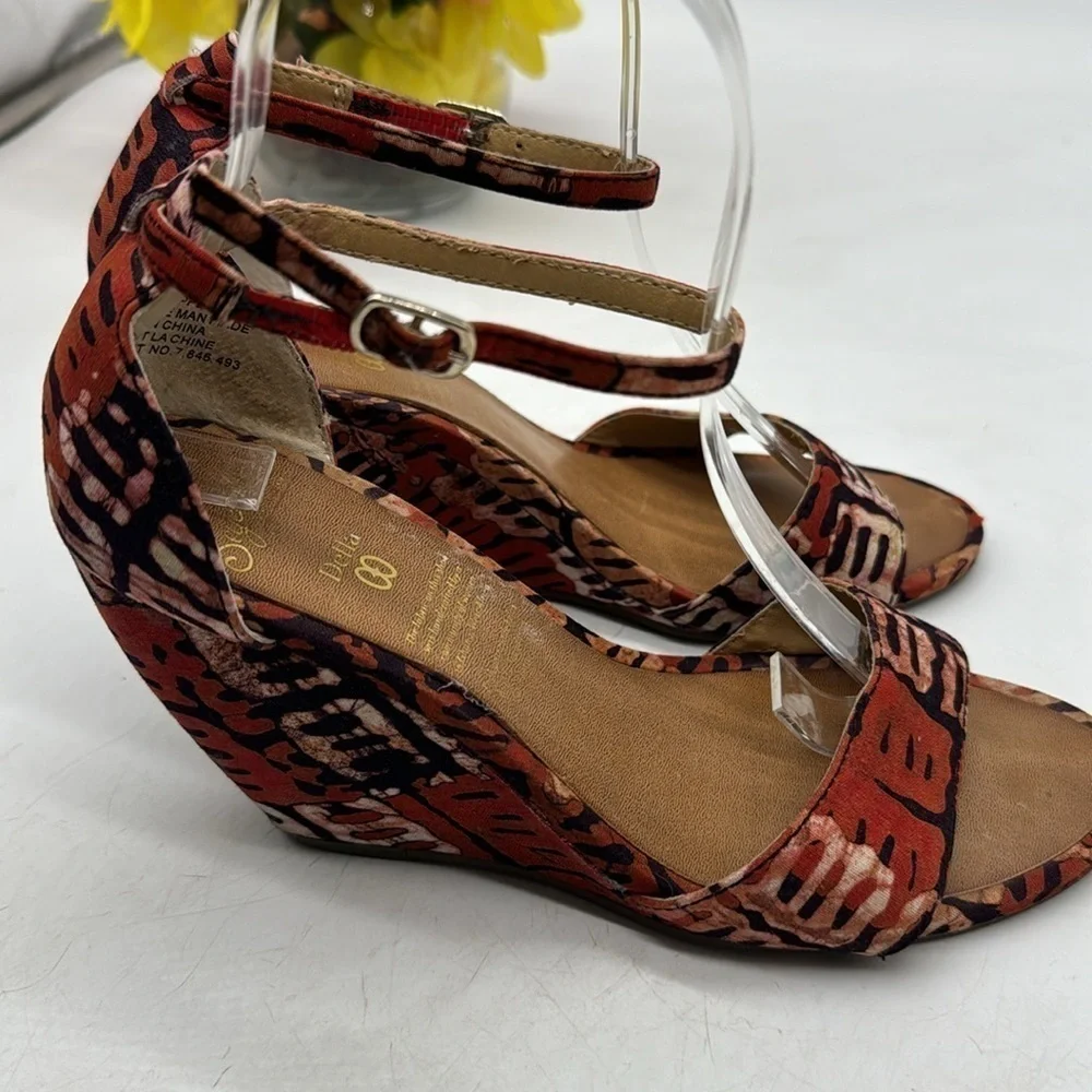 Seychelles Delta Patterned Wedge Heels Size 7 MCW4758D